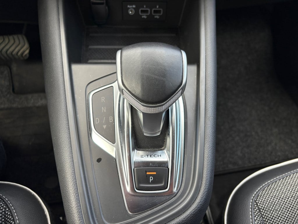 Renault Captur 1.6 e-tech plug-in hybrid 160 intens