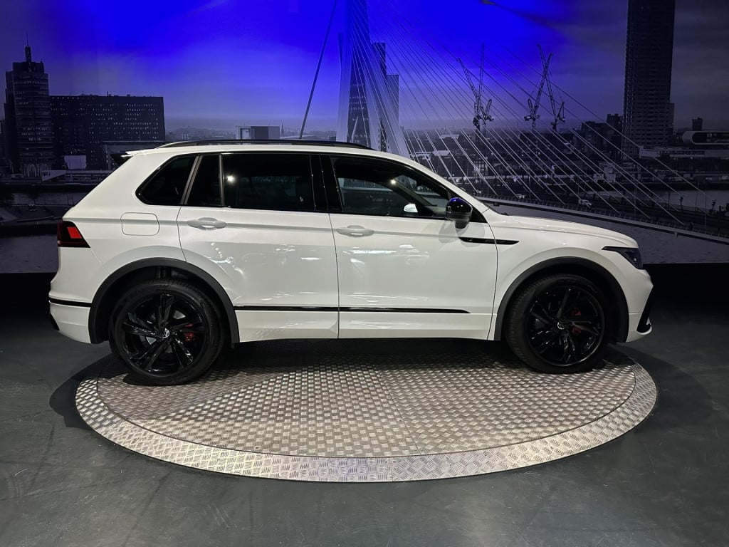 Volkswagen Tiguan 1.5 tsi r-line *navi*appconnect*camera*fabrieksgarantie 9