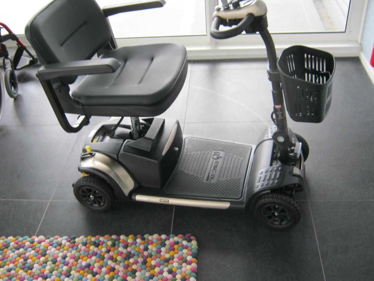 Scootmobiel.