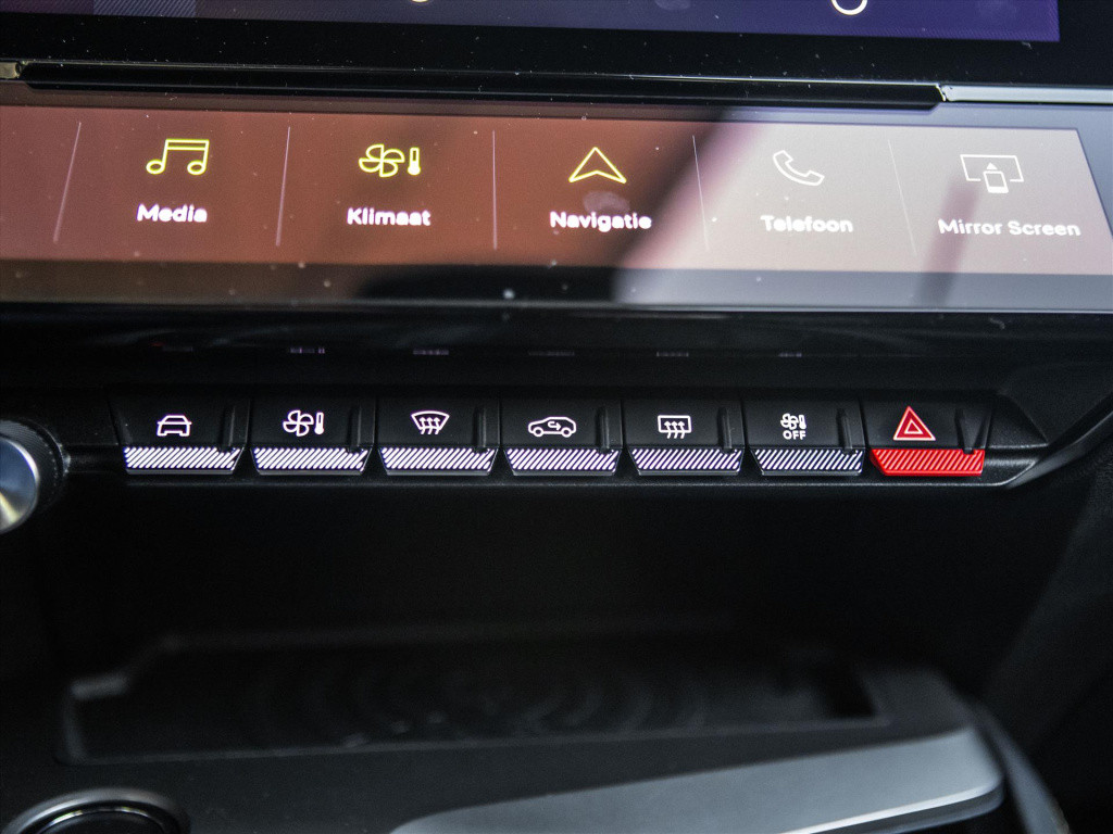 Peugeot 308 puretech 130pk gt automaat | focal | 360 camera | elek. kofferk