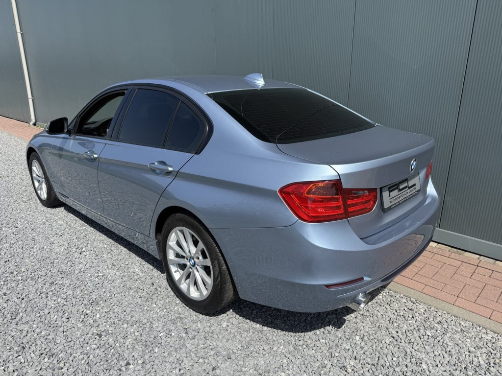 BMW 3-serie 320i 184pk executive sportline sedan