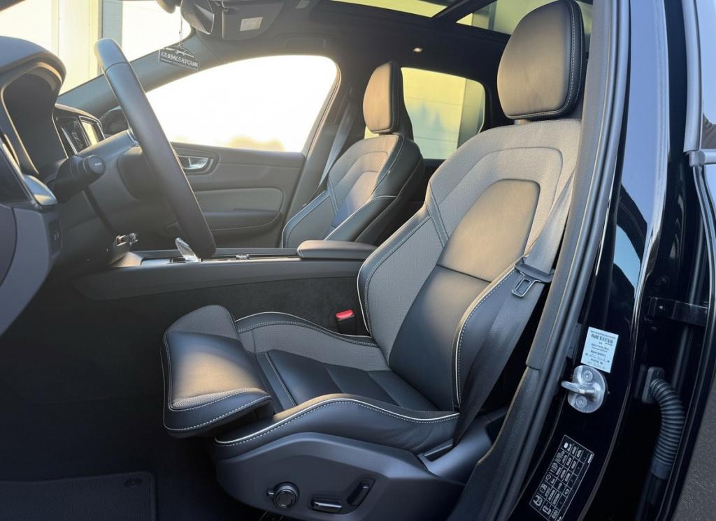 Volvo XC60 2.0 t6 plug-in hybrid awd plus black edition