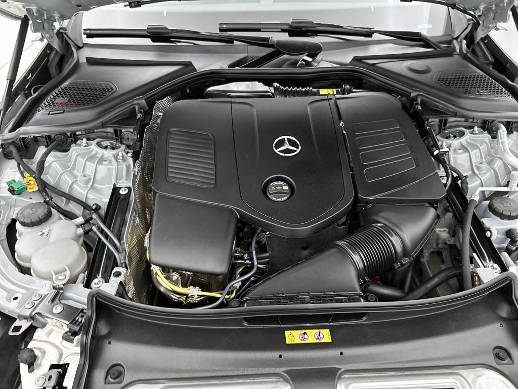 Mercedes-Benz E-Klasse estate 300 e amg plug-in hybride amg line | night pa