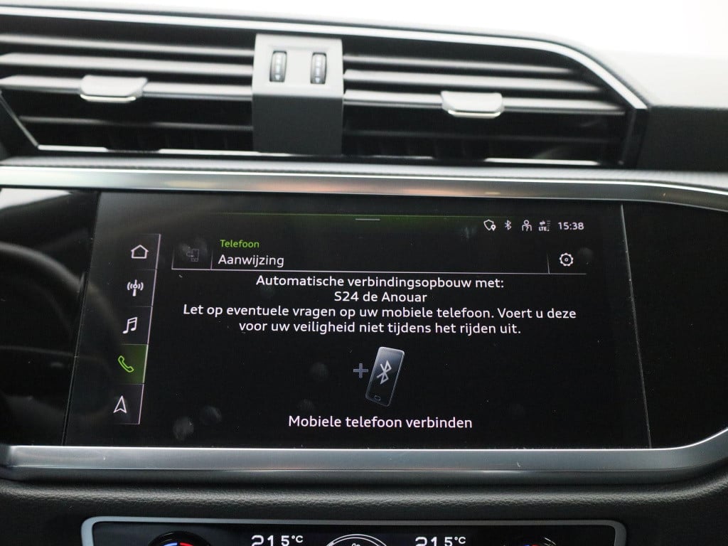 Audi Q3 45 tfsi e s tronic | automaat | lmv | parkeer sensoren | virtual co
