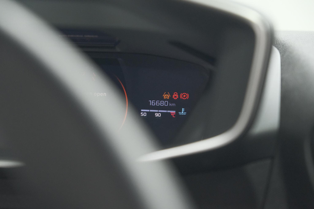 Peugeot 2008 puretech 130 eat8 gt | camera | apple carplay | parkeersensore