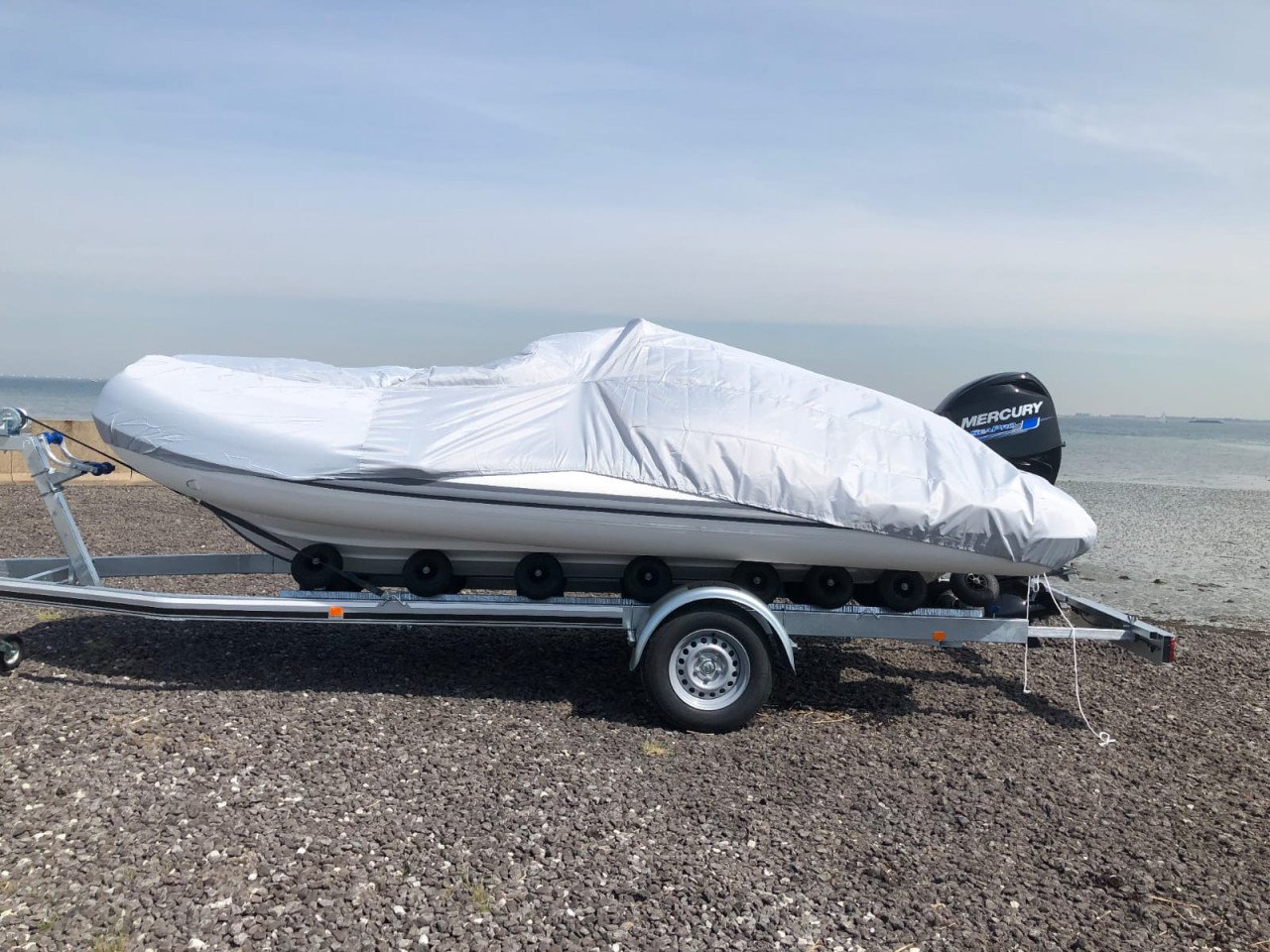 NIEUWE Coralsea (ZODIAC) de Luxe RIB met Mercury 60pk 4-takt motor
