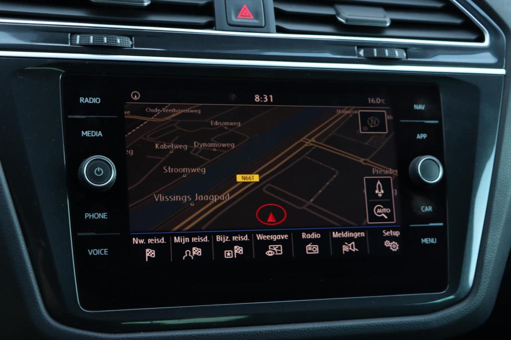 Volkswagen Tiguan 1.4 tsi comfortline executive