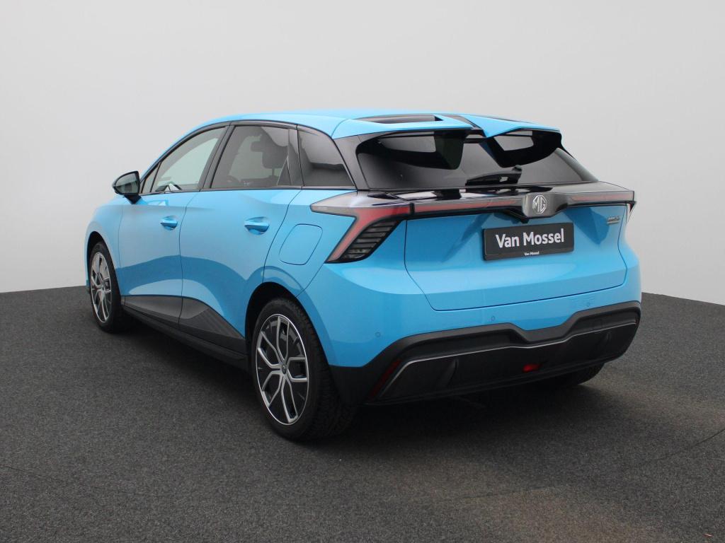 MG Mg4 64 kwh luxury all-season banden / navigatiesysteem / carplay / remot
