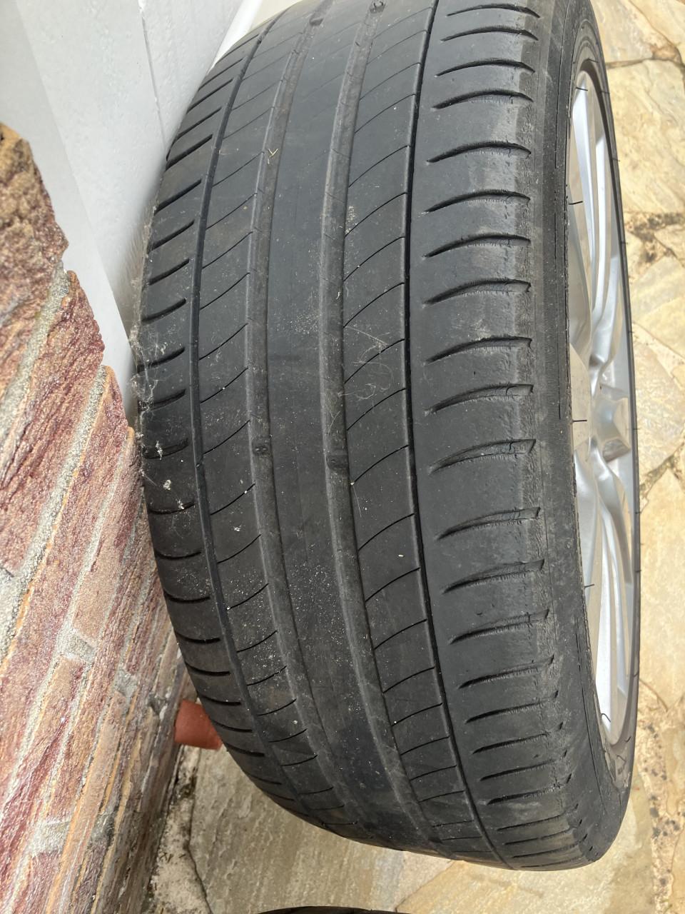 4 wielen voor bijvoorbeeld Honda Civic