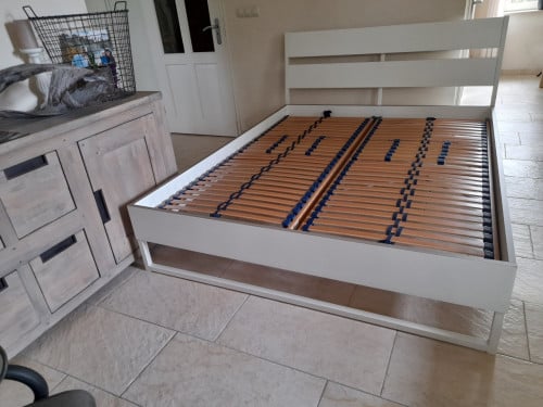 2 Persoons bed 160 x 200 (in goede staat )