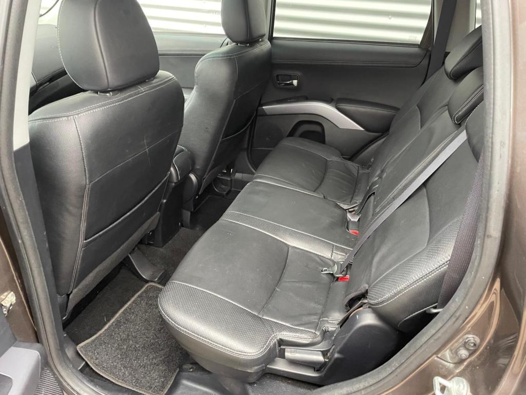 Mitsubishi Outlander 2.0 edition two autonaat|trekhaak|leer