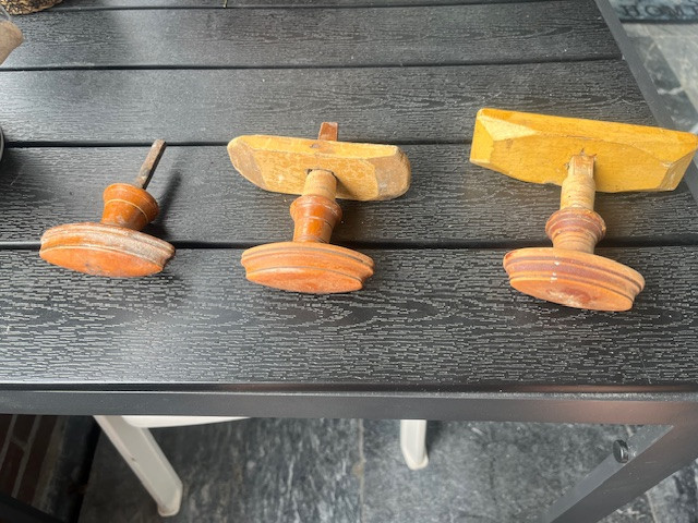 Houten ovale deurkruk