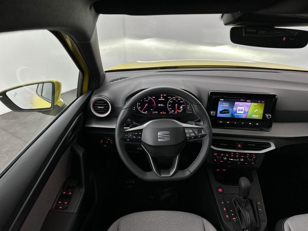 Seat Arona fr business connect 1.0 ecotsi 85 kw / 115 pk suv