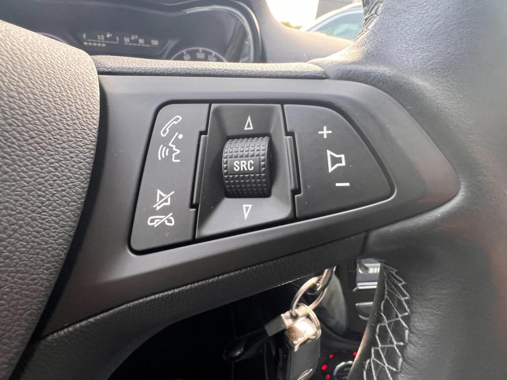 Opel Corsa 1.4 120 jaar edition, navi, afn. trekhaak, vele opties!