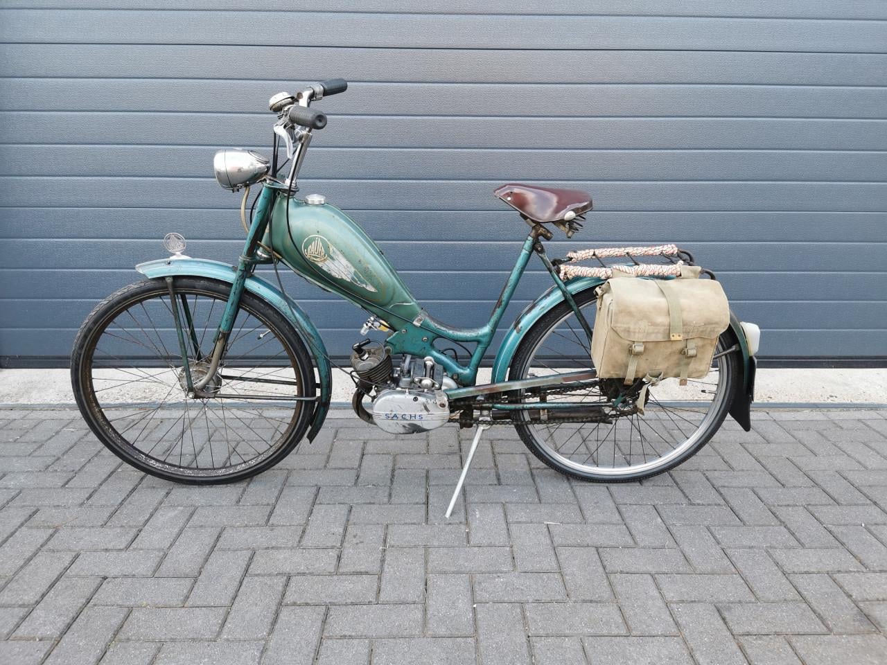 BAUER B50 BROMFIETS UIT 1954