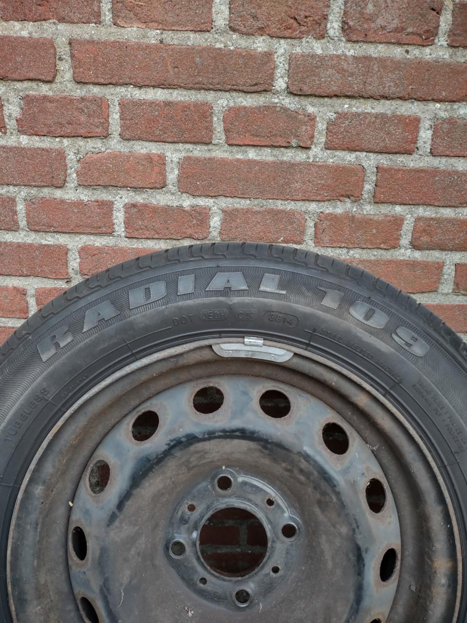 ZGAN Minerva reservewiel op velg, thuiskomertje 175/65 R14.