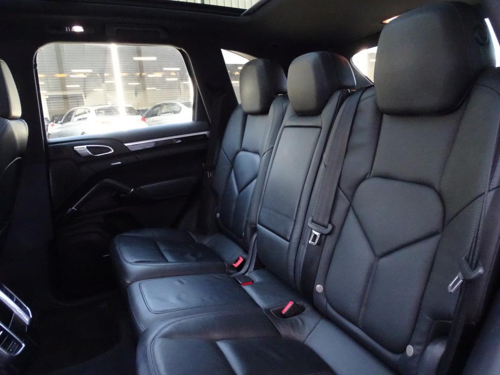 Porsche Cayenne 3.0 d | bose | pano | memory | bi-xenon