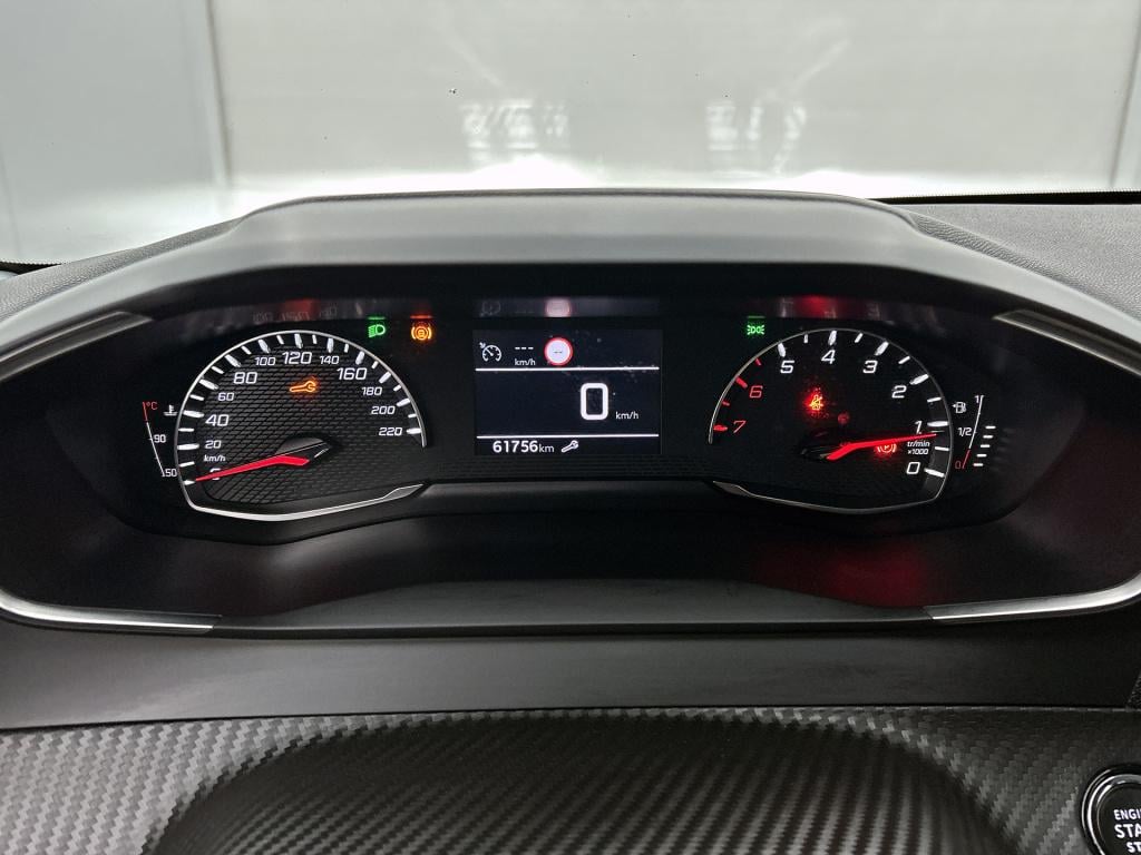 Peugeot 208 100 pk allure pack | rijklaar keyless | camera achter |