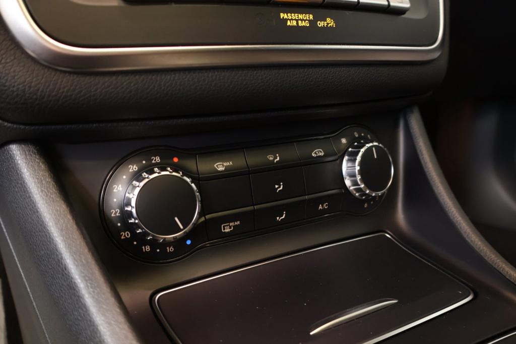 Mercedes-Benz Gla-klasse 250 premium plus, panodak, trekhaak, carplay, stoe