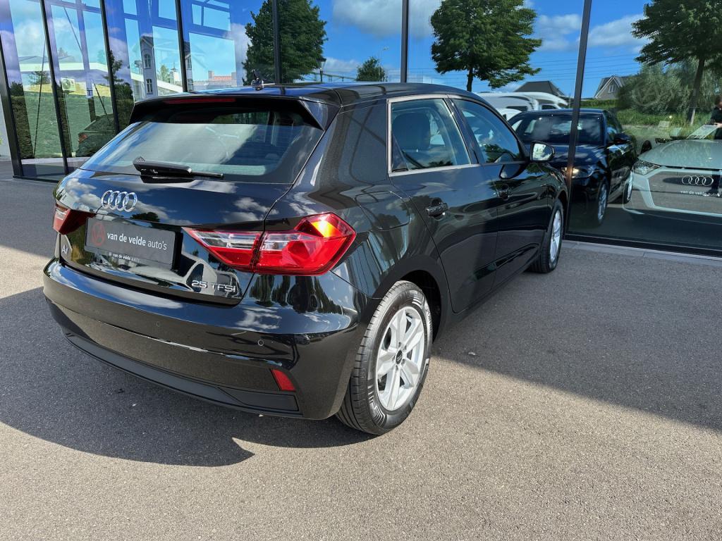 Audi A1 Sportback 25 tfsi | carplay | stoelverwarming | rijklaar incl. gara