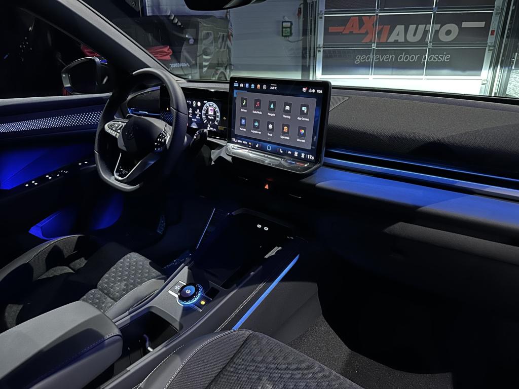 Volkswagen T-roc 1.5 etsi r-line first edition *led*camera*