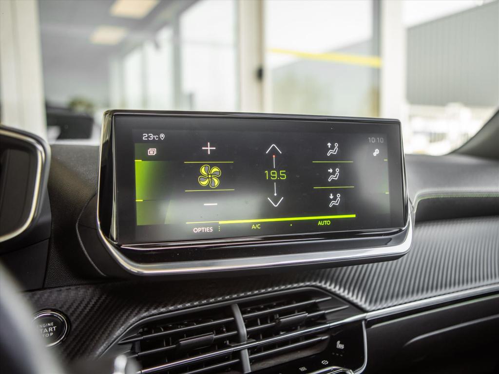 Peugeot 2008 1.2 puretech 130pk gt automaat | panoramadak | leder | elek. s