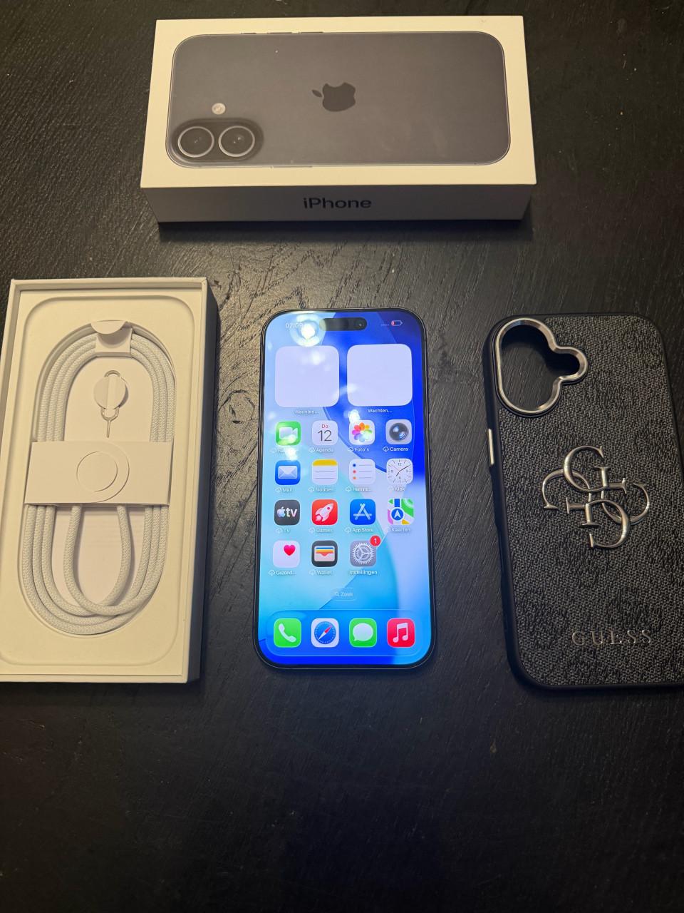 IPhone 17 | Als nieuw