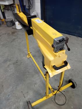 Houtkliever 230 volt