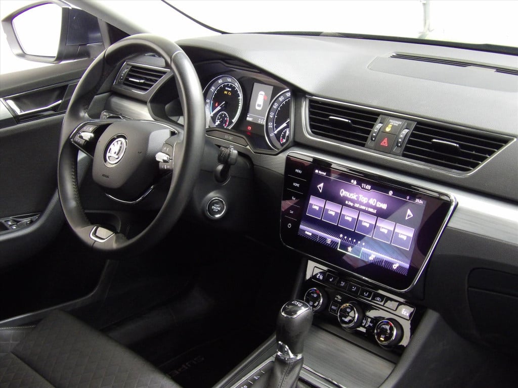 Skoda Superb combi 1.4 tsi phev 217pk dsg-6 ambition
