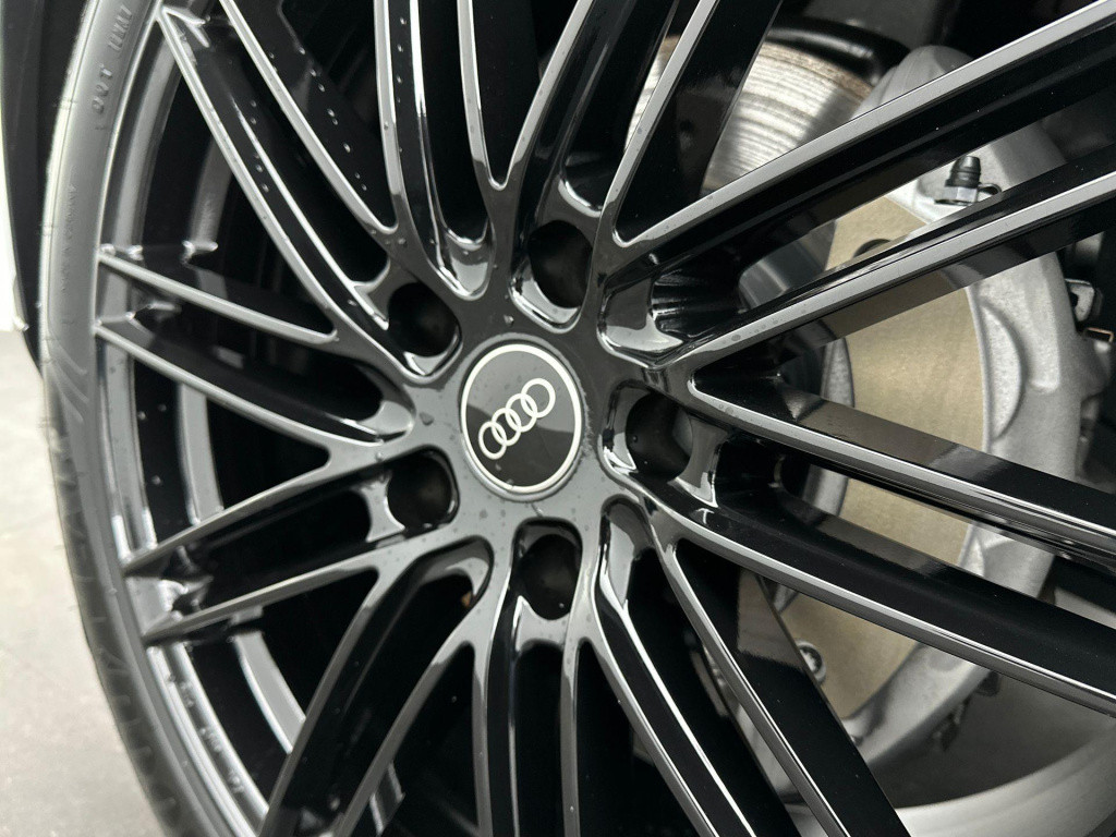 Audi Q6 E-tron s edition e-tron perf 225kw/306pk 100kwh hatchback