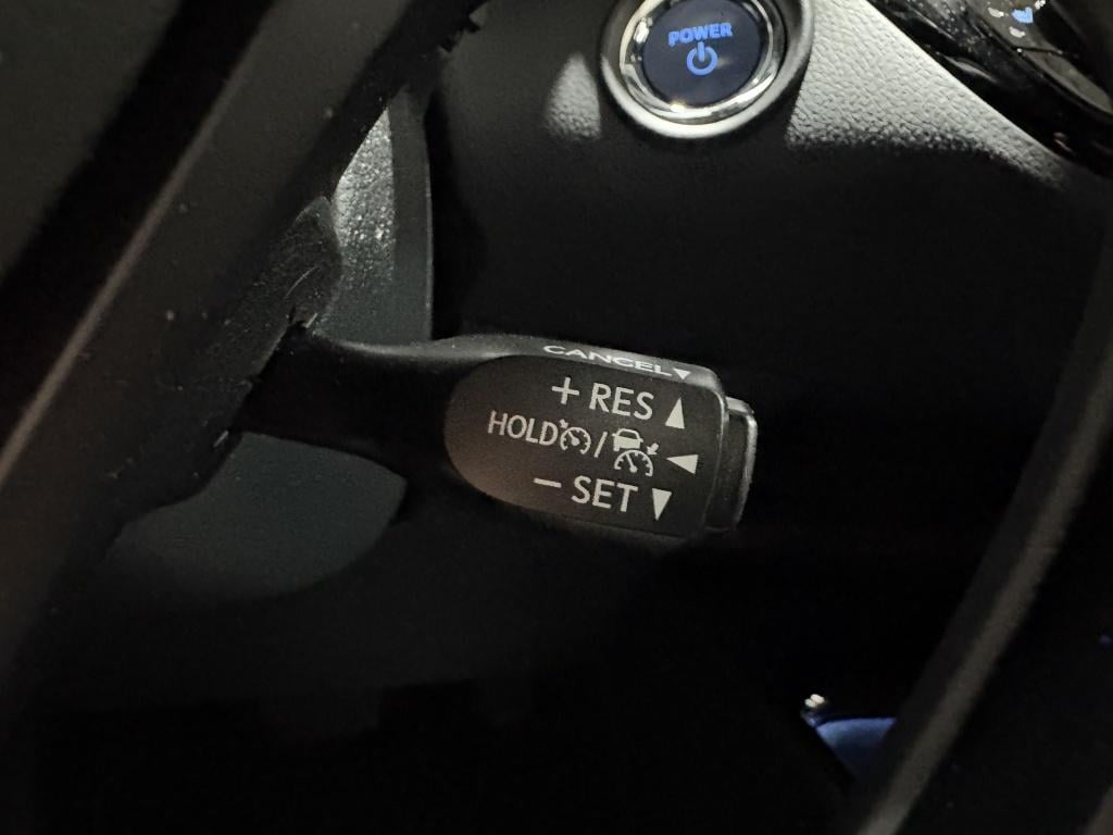 Toyota C-hr 1.8 hybrid dynamic | navi | camera | trekhaak |