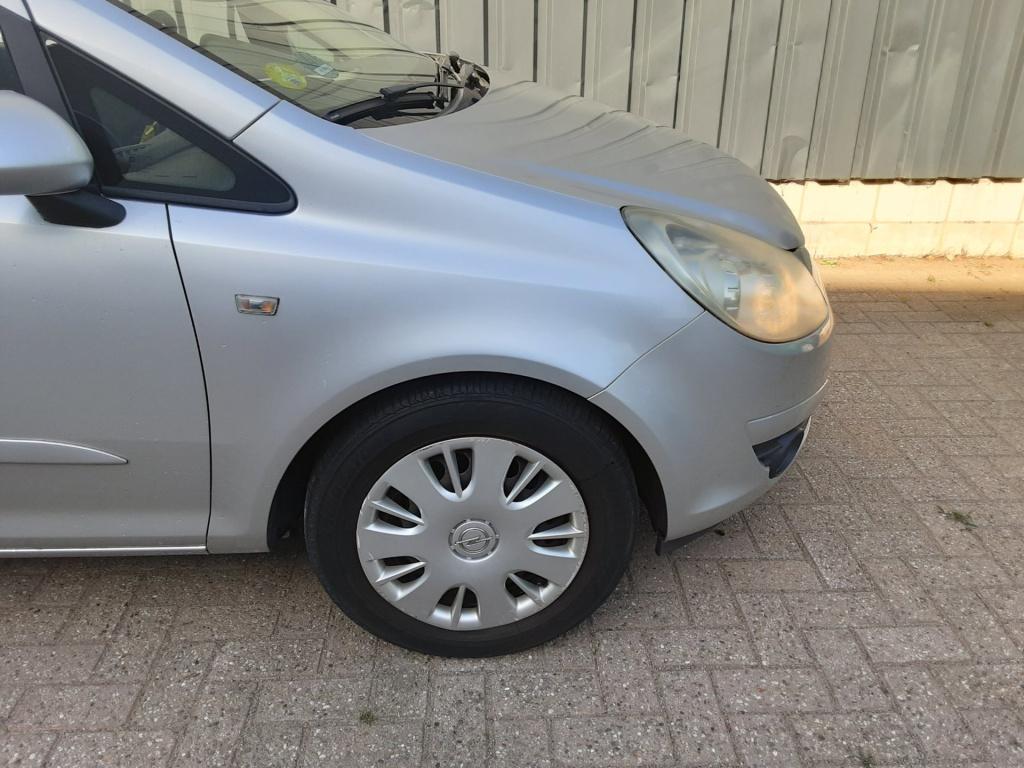 Opel Corsa 1.4-16v enjoy