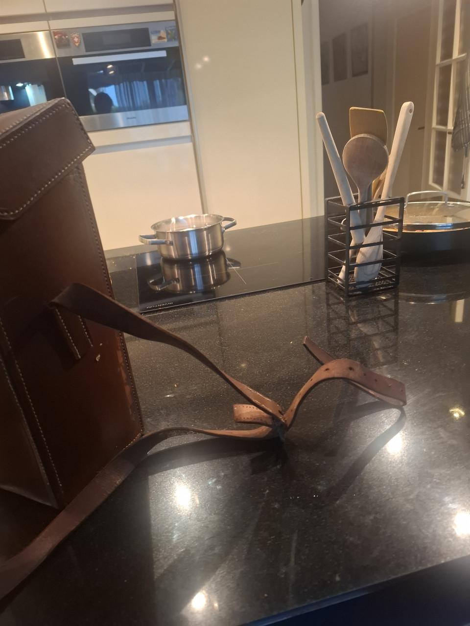Cambridge Disappearing Filament Pyrometer met leren tas 100 jaar oud