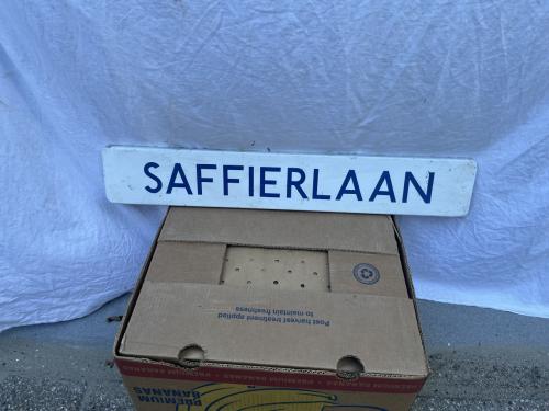Straatnaambord Saffierlaan