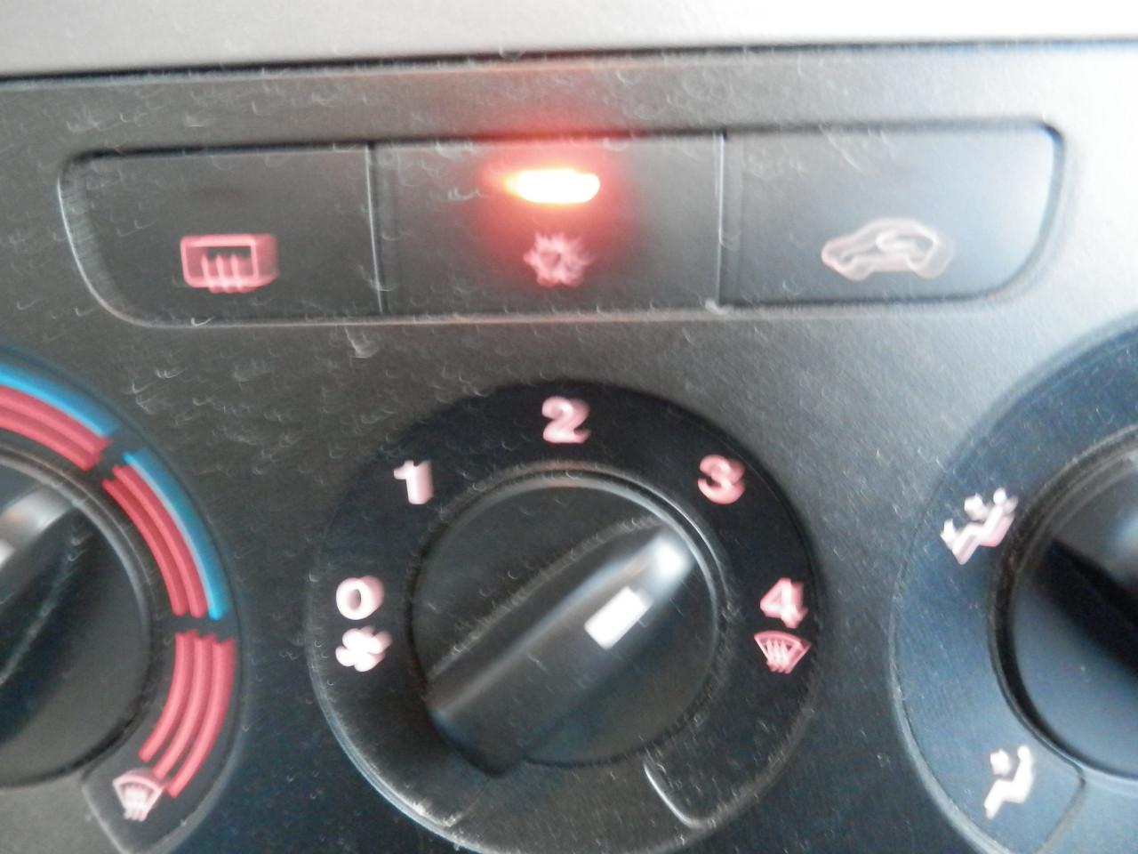 Auto Garant Biedt Aan: Fiat Grande Punto 1.4 Dynamic