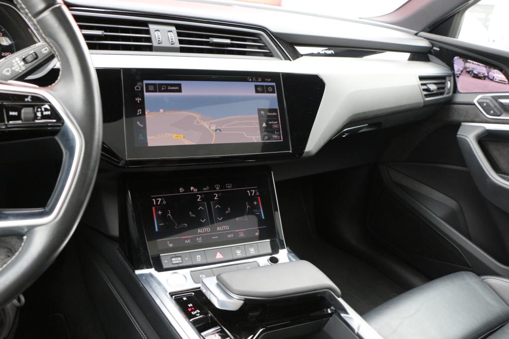 Audi E-tron 55 quattro 95 kwh s-line | pano | acc | memory