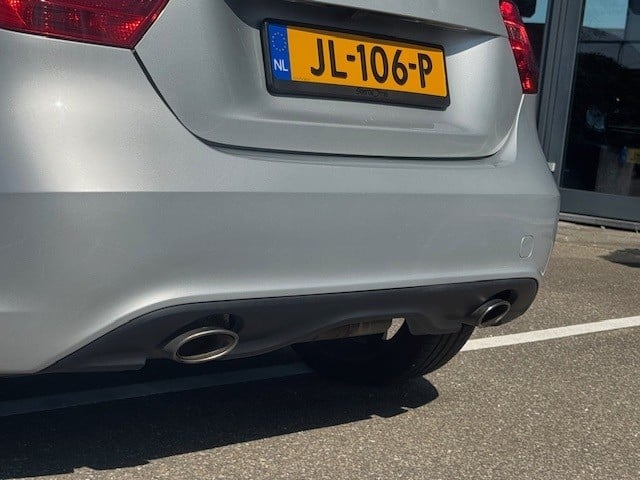Mercedes-Benz A-Klasse 180 ambition l airco l camera l navigatie l stoelver