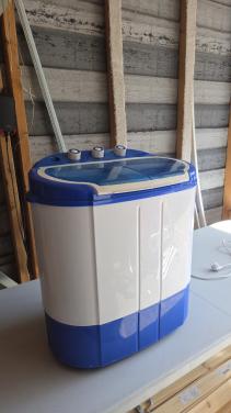 Mestic camping wasmachine met centrifuge