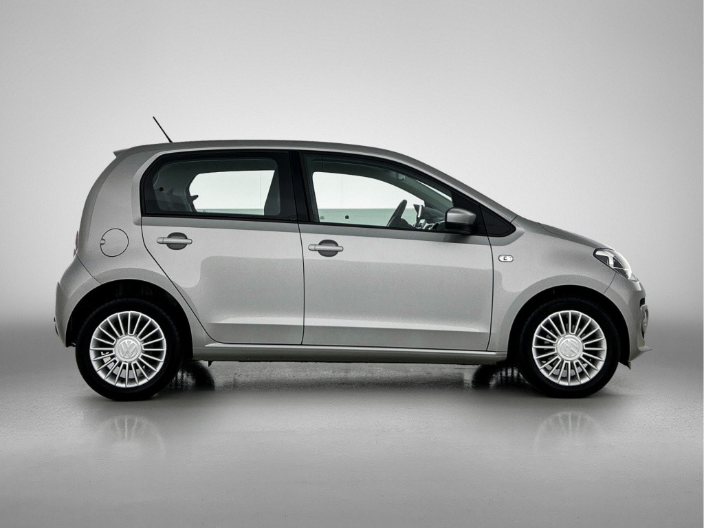 Volkswagen UP! 1.0 high up! bluemotion | 1e eigenaar | trekaak |