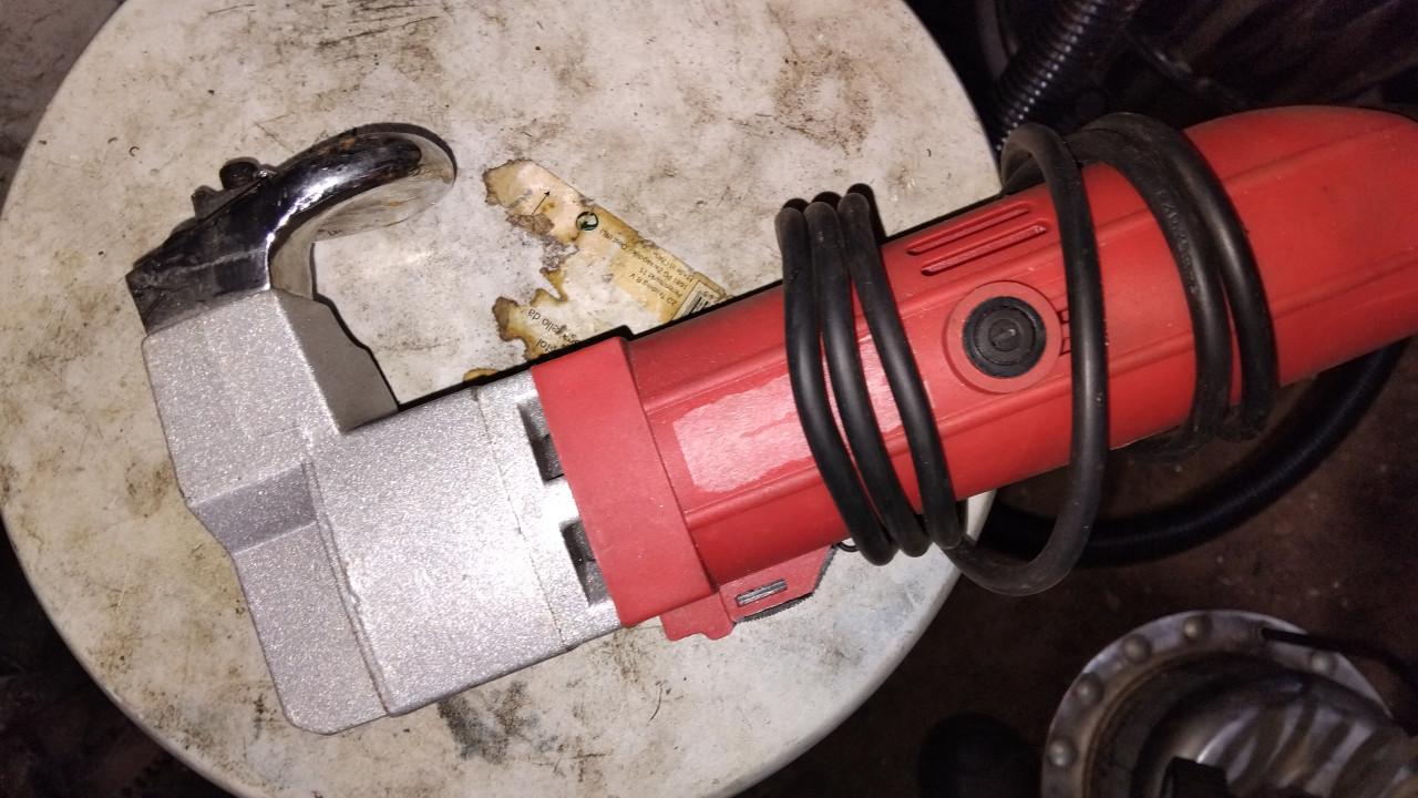 Elektrische plaatschaar