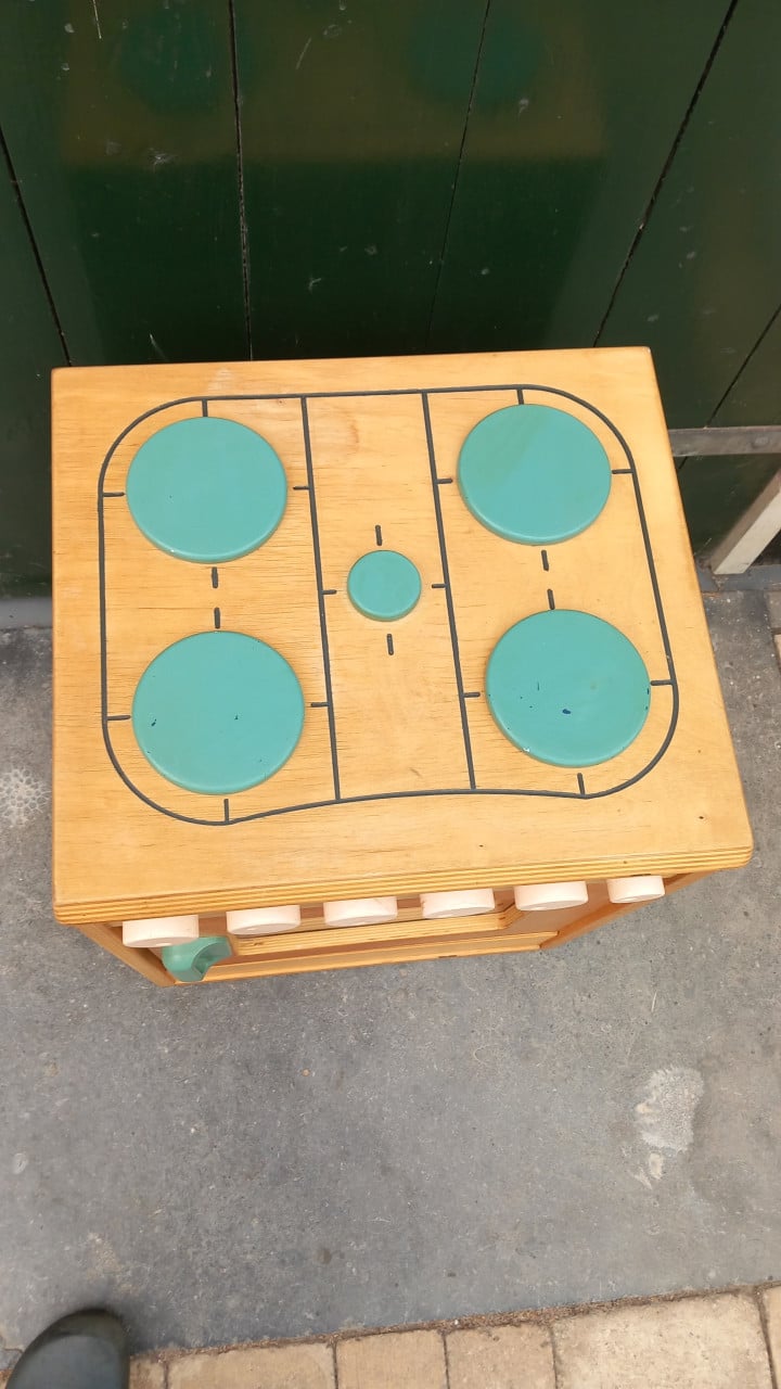 Houten fornuisje met toebehoren