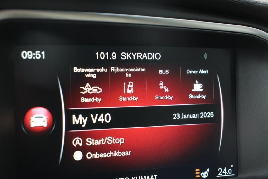 Volvo V40 cross country 2.0 t5 awd summum h&k - full options - panoramadak 