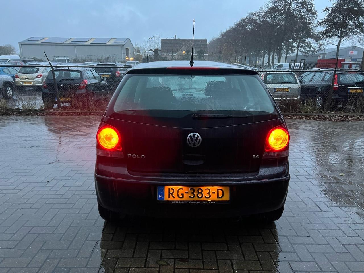 Volkswagen Polo 1.4-16V Sportline 161.730KM