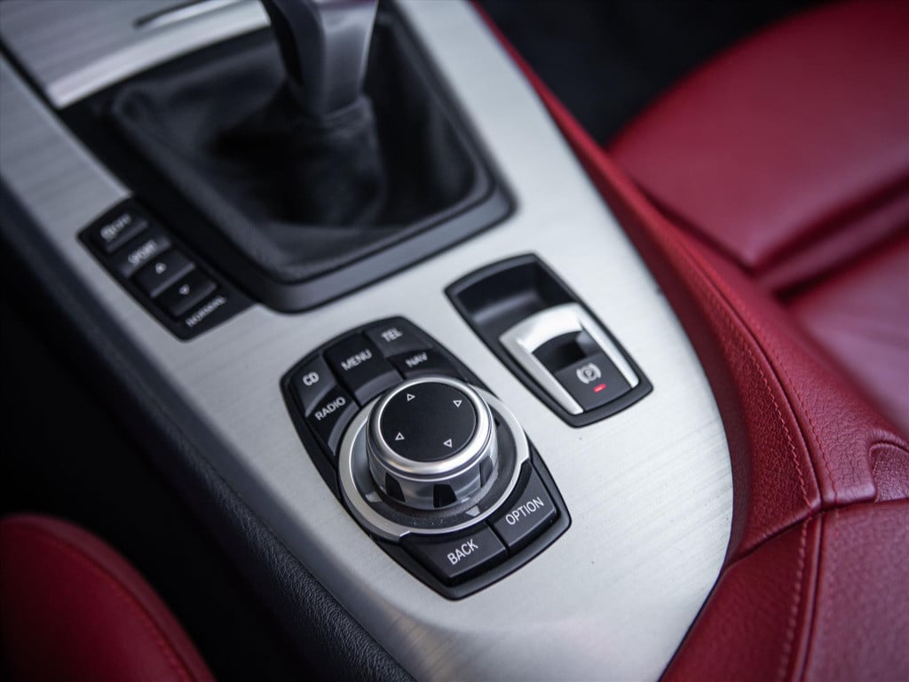 BMW Z4 sdrive23i 204pk executive | leder | stoelverwarming | navigatie | pd