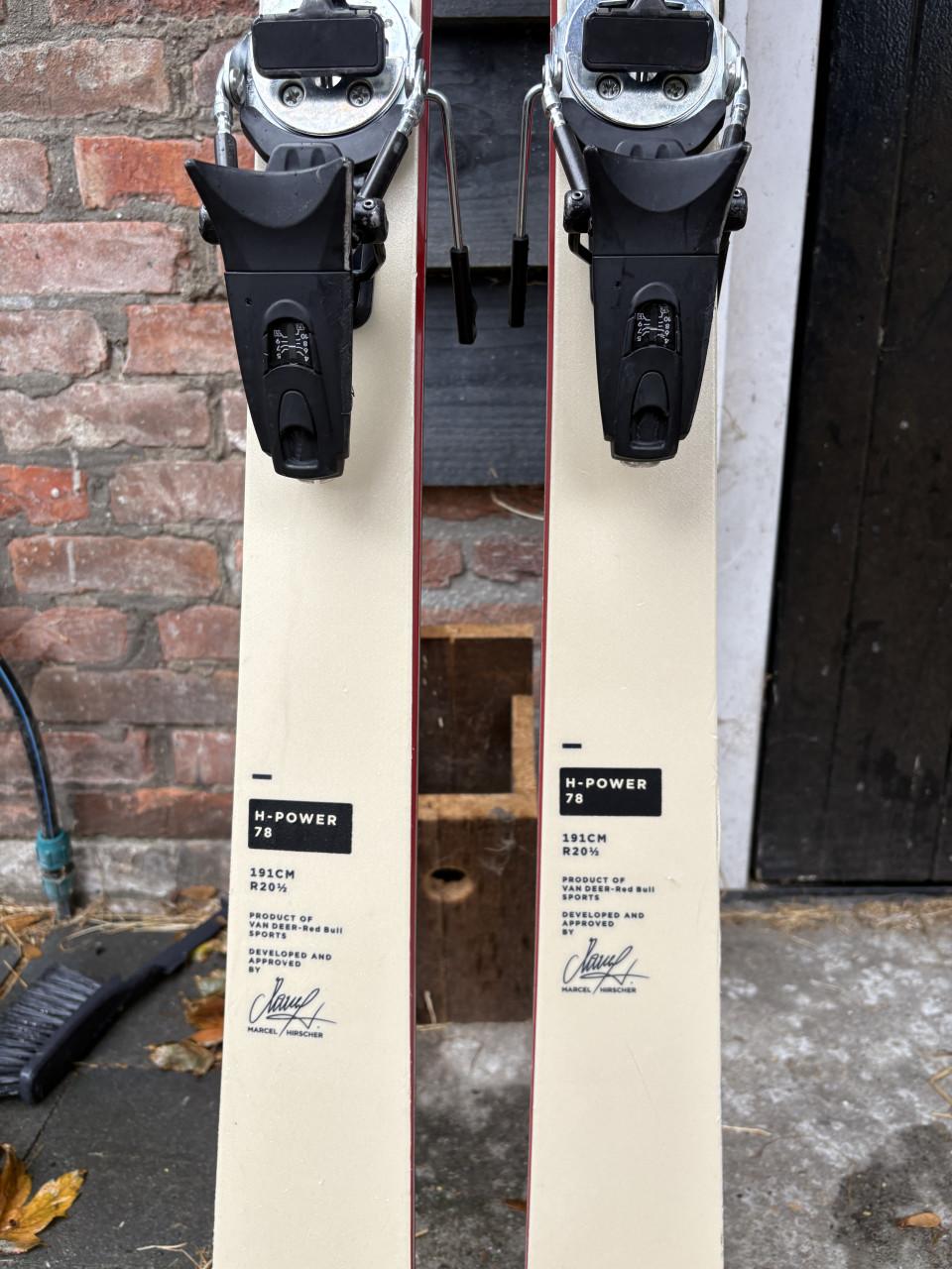 Van Deer H 78  all mountain ski