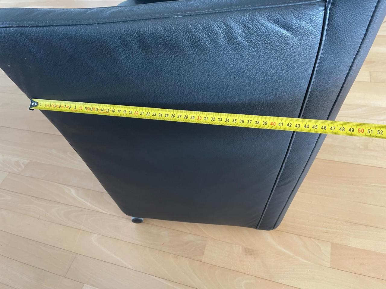 6 lederen eetkamerstoelen