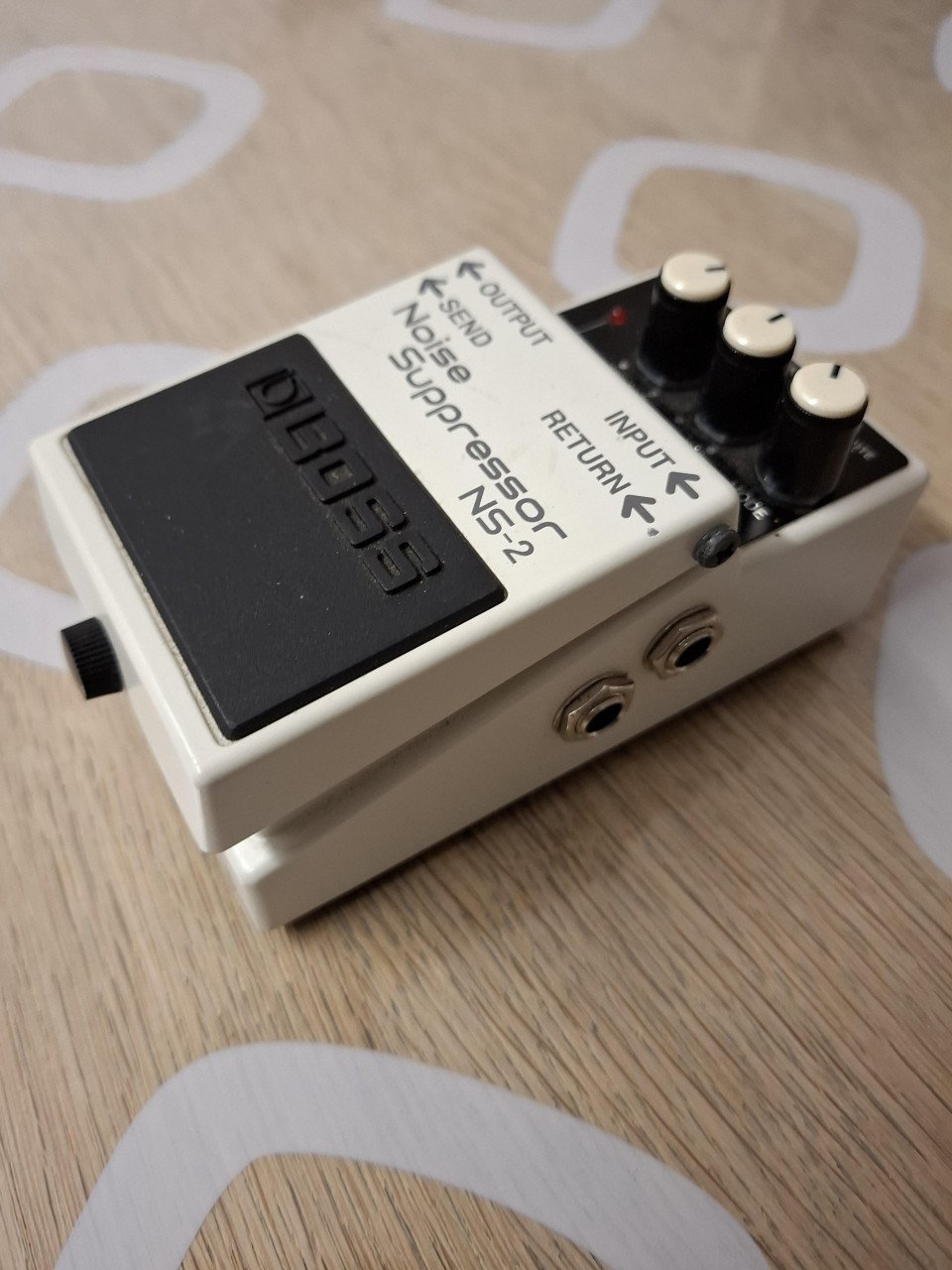 BOSS NS-2 NOISE SUPPRESSOR effectpedaal