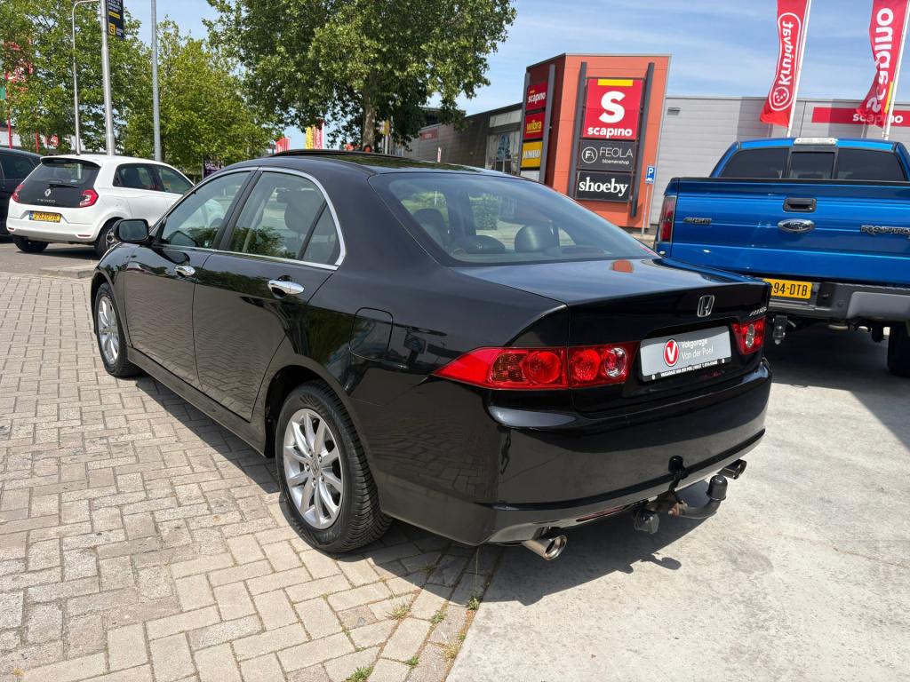 Honda Accord 2.4i executive