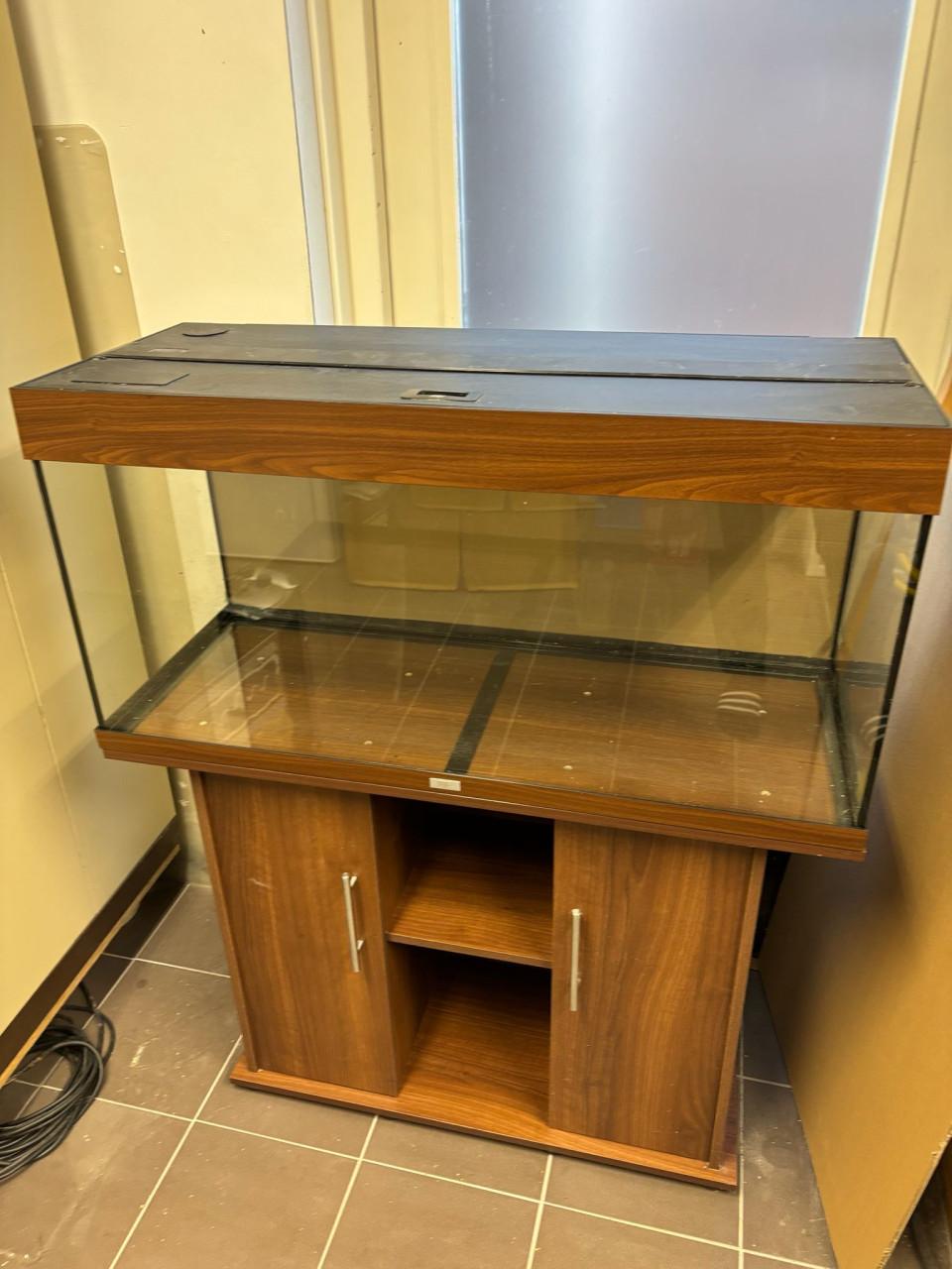 Juwel Aquarium Rio 180  101x41x50 cm