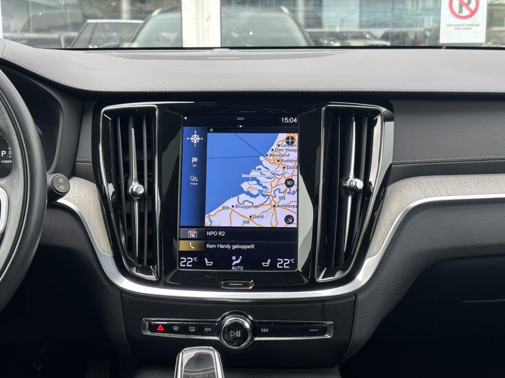 Volvo V60 t6 398pk recharge bright| panodak| adap.cruise| trekhaak| camera